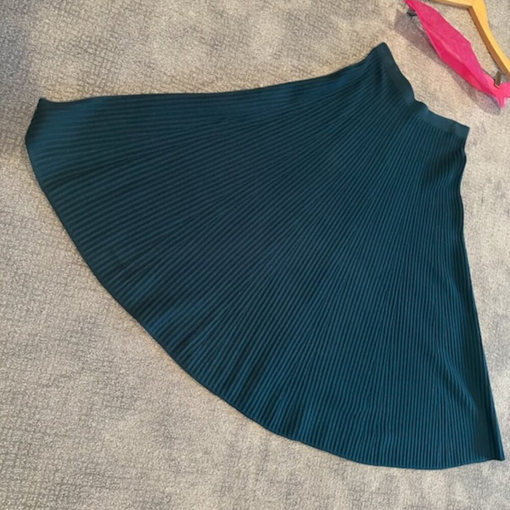 Last chance!!!  Lilla P Flared Knit Skirt, Deep Sea, Medium, NWT